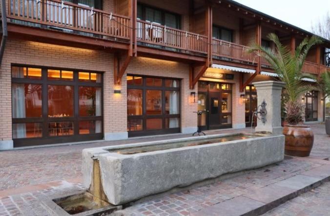 Breiti Hotel